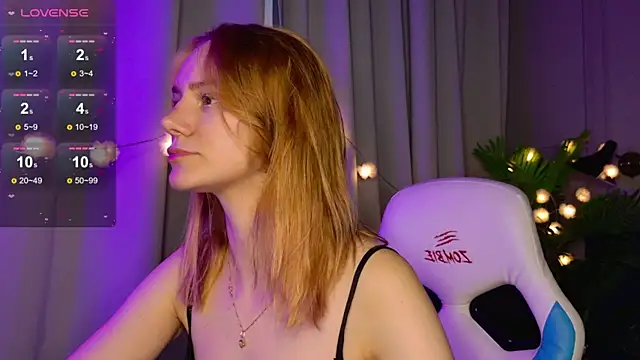 Snapshot of Ramona___ chatting on 19, 9, 2025 Ramona online show from 19, 9, 2025