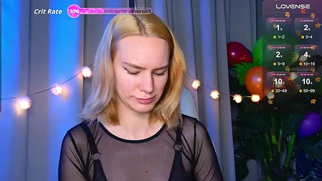 Snapshot of Ramona___ chatting on 6, 11, 2025 Ramona online show from 6, 11, 2025