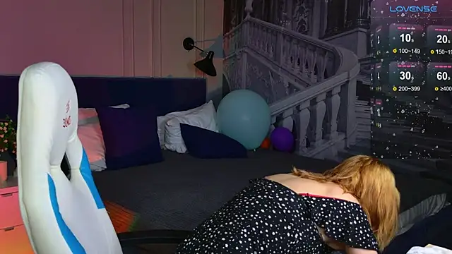 Snapshot of Ramona___ chatting on 29, 11, 2025 Ramona online show from 29, 11, 2025