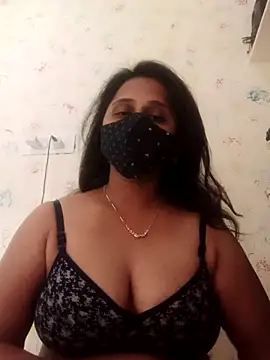 Snapshot of Indiantina chatting on 23, 12, 2024 Indiantina online show from 23, 12, 2024