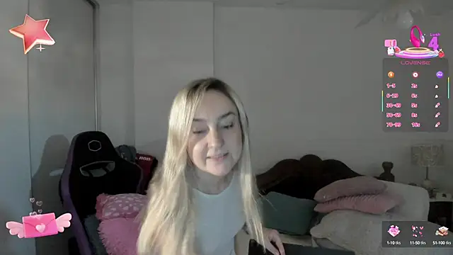Snapshot of 1Sweetnina chatting on 3, 10, 2025 1Sweetnina online show from 3, 10, 2025