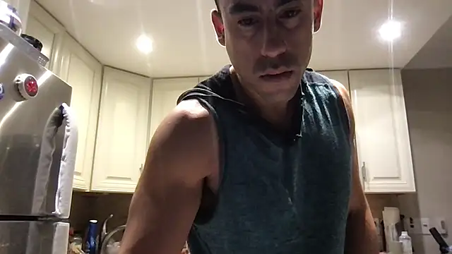 BigGuyMuscle online show from 22, 12, 2025