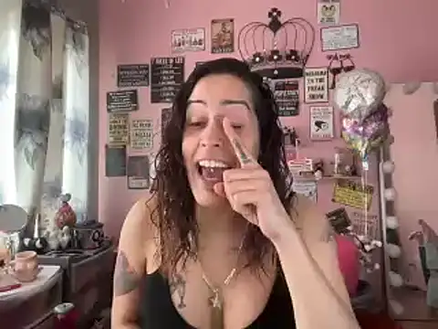 latinacubana online show from 7, 1, 2025