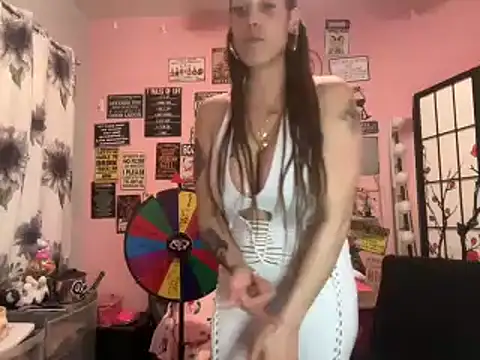 latinacubana online show from 13, 1, 2025