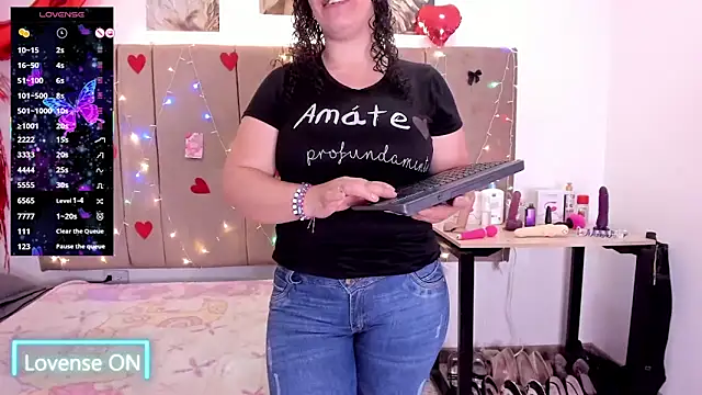 Snapshot of Zaly_mature chatting on 6, 11, 2025 Zaly mature online show from 6, 11, 2025