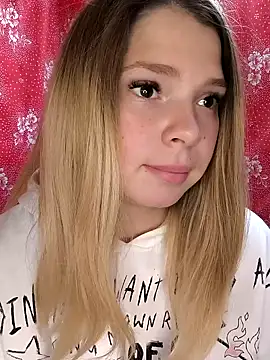 Zuli Kiska online show from 6, 10, 2025