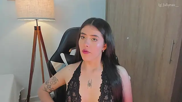 Snapshot of iriswest_ chatting on 15, 2, 2025 iriswest online show from 15, 2, 2025