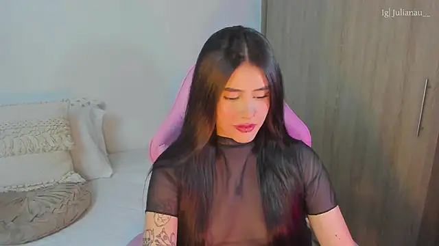 Snapshot of iriswest_ chatting on 18, 3, 2025 iriswest online show from 18, 3, 2025