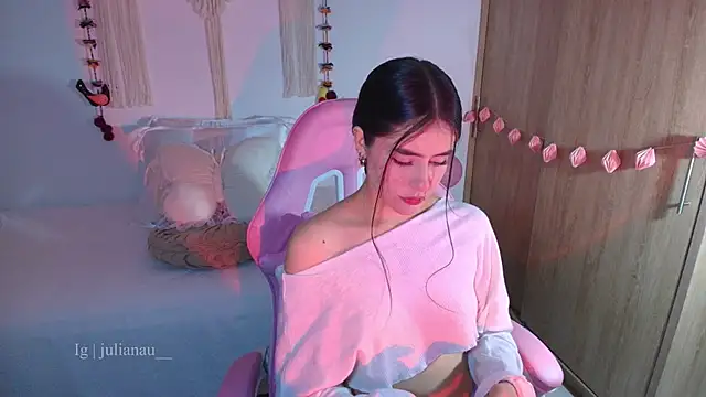 Snapshot of iriswest_ chatting on 31, 3, 2026 iriswest online show from 31, 3, 2026