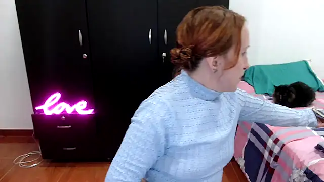 Snapshot of kittykalor09 chatting on 2, 2, 2026 kittykalor09 online show from 2, 2, 2026