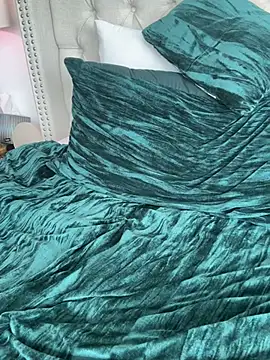 LoveLillyy online show from 10, 2, 2025