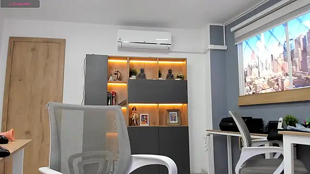 Snapshot of Franshesca_HotxxX chatting on 29, 1, 2025 Franshesca HotxxX online show from 29, 1, 2025