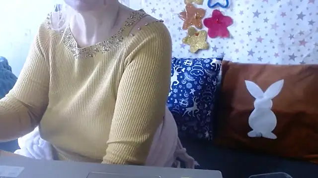 QueenLana online show from 12, 1, 2026