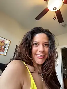 bellafreakyfun online show from 9, 3, 2026