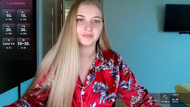 Snapshot of Adr1ana_ chatting on 9, 11, 2025 Adr1ana online show from 9, 11, 2025