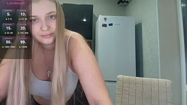 Adr1ana  online show from 1, 2, 2026