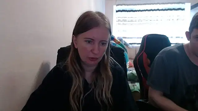 PeterAndJen online show from 20, 9, 2025