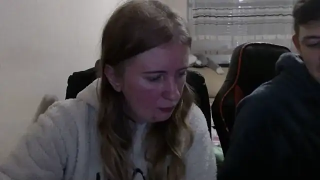 PeterAndJen online show from 9, 11, 2025