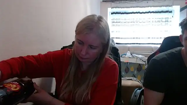 PeterAndJen online show from 8, 5, 2026