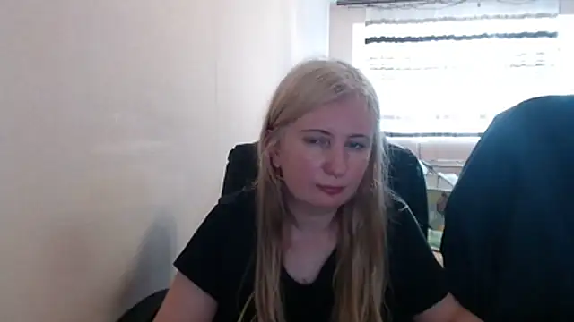 PeterAndJen online show from 18, 5, 2026