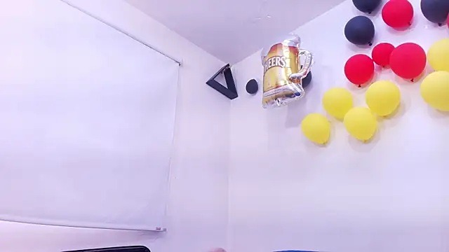 Snapshot of timkerbell_ chatting on 29, 9, 2025 timkerbell online show from 29, 9, 2025