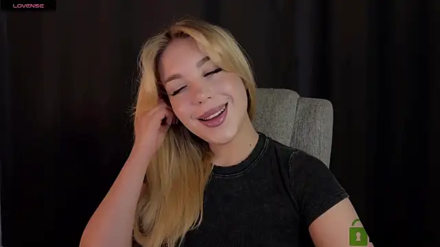 Snapshot of ariashaa chatting on 22, 5, 2026 ariashaa online show from 22, 5, 2026