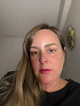 Snapshot of misslulipop chatting on 25, 2, 2025 misslulipop online show from 25, 2, 2025