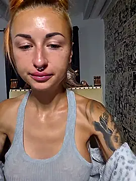 Snapshot of kylie_blck chatting on 9, 10, 2025 kylie blck online show from 9, 10, 2025