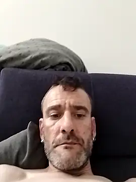 Snapshot of raulacab chatting on 5, 5, 2026 raulacab online show from 5, 5, 2026