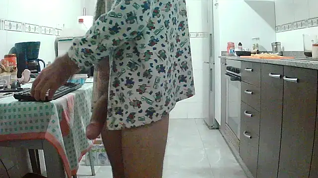 Snapshot of bixesualactivo chatting on 29, 11, 2025 bixesualactivo online show from 29, 11, 2025