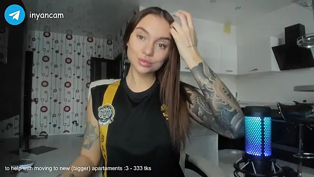 Snapshot of _in_yan chatting on 26, 1, 2025  in yan online show from 26, 1, 2025