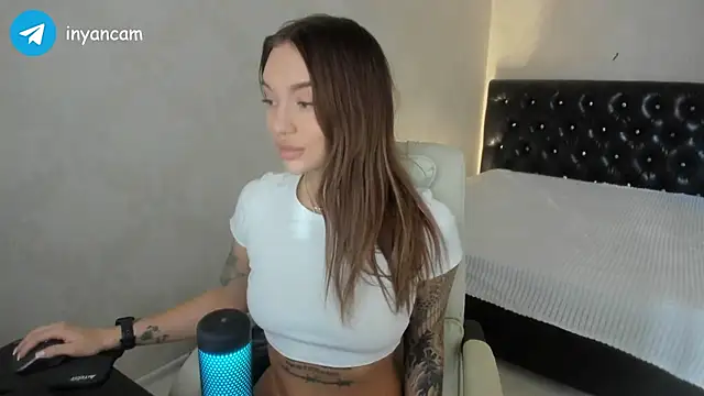 Snapshot of _in_yan chatting on 9, 2, 2025  in yan online show from 9, 2, 2025