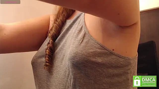 Snapshot of mollywayne chatting on 27, 12, 2024 mollywayne online show from 27, 12, 2024