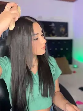 Ambar pe  online show from 30, 1, 2025