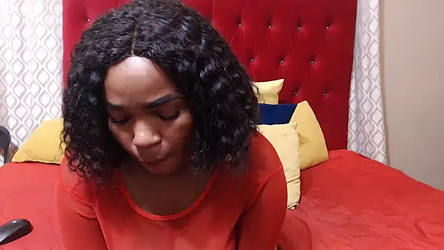 Snapshot of EBONYBUSTYY chatting on 6, 3, 2025 EBONYBUSTYY online show from 6, 3, 2025