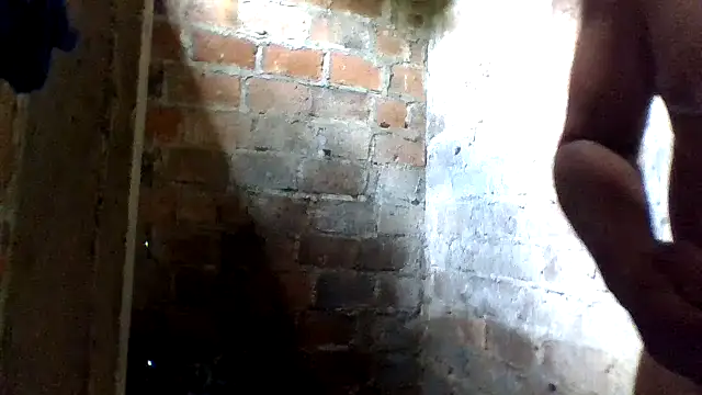 Snapshot of axomen chatting on 4, 2, 2026 axomen online show from 4, 2, 2026