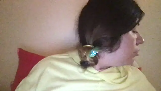 Snapshot of HYPHYtype chatting on 2, 3, 2025 HYPHYtype online show from 2, 3, 2025