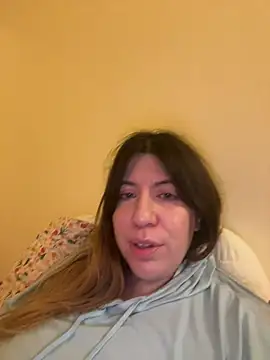 Snapshot of HYPHYtype chatting on 18, 3, 2025 HYPHYtype online show from 18, 3, 2025