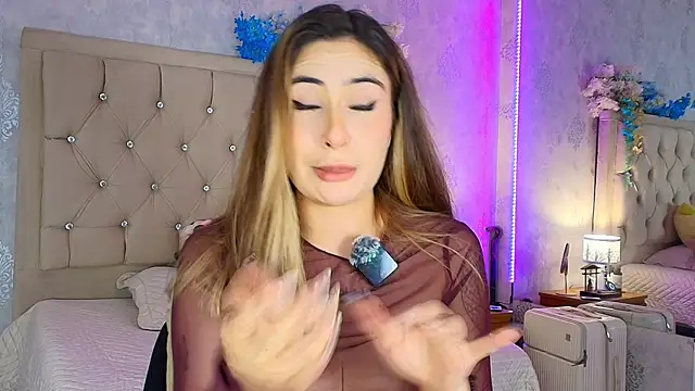 Snapshot of nini_love01 chatting on 10, 6, 2026 nini love01 online show from 10, 6, 2026