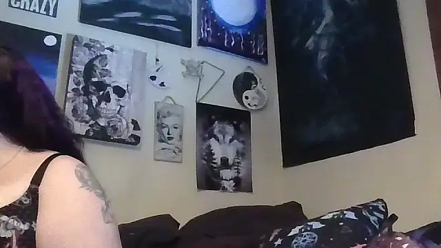 GothyBaby online show from 3, 11, 2025