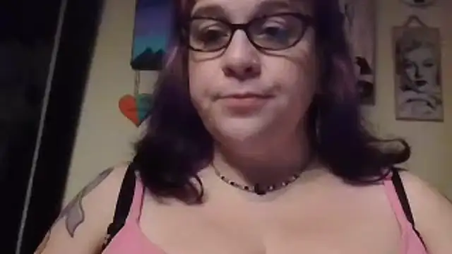 GothyBaby online show from 11, 4, 2026