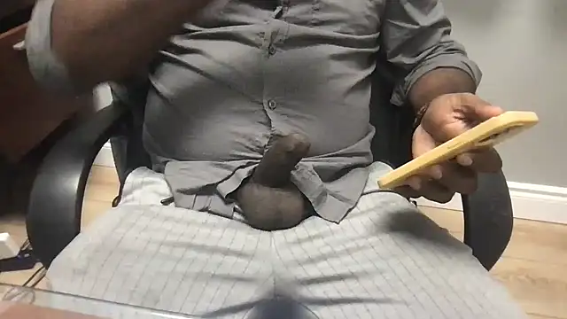 Snapshot of kirancanada1 chatting on 5, 12, 2024 kirancanada1 online show from 5, 12, 2024