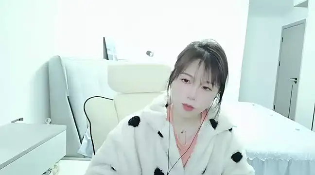 Sunset glow online show from 1, 3, 2025