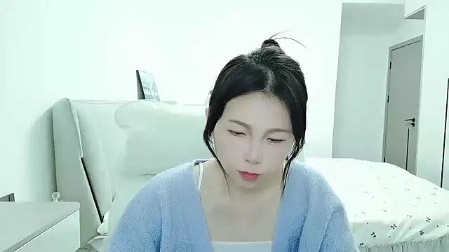 Sunset glow online show from 28, 10, 2025