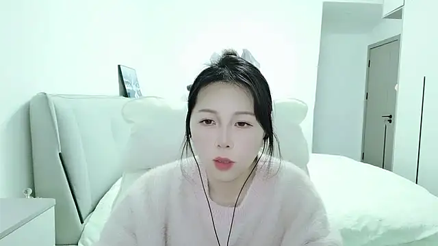 Sunset glow online show from 28, 11, 2025