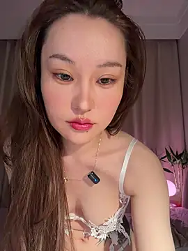 Snapshot of sphynx-_- chatting on 30, 11, 2025 sphynx- - online show from 30, 11, 2025