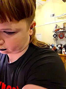 VelvetDiablo online show from 9, 3, 2026