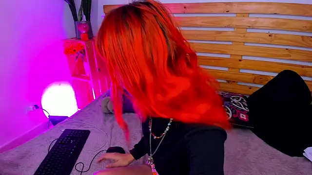 Snapshot of MaryJaneDove chatting on 23, 2, 2025 MaryJaneDove online show from 23, 2, 2025