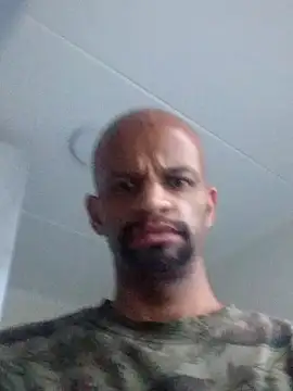 Snapshot of TONYSHUGE chatting on 18, 12, 2025 TONYSHUGE online show from 18, 12, 2025