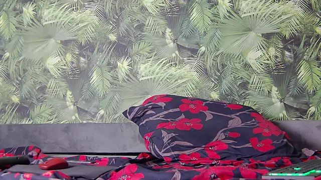 Alison Drew online show from 25, 2, 2025